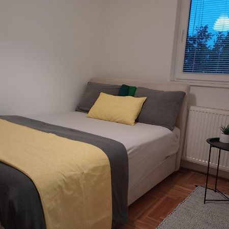 Stan U Krnjaci Apartment Beograd Bagian luar foto